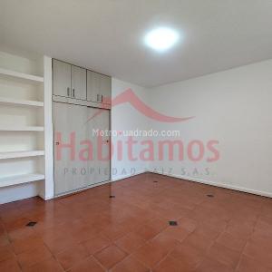 Apartamento de 2 alcobas en arriendo en Laureles, Medellín, 110 m² · foto 5 de 15