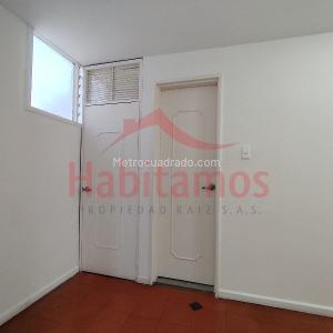 Apartamento de 2 alcobas en arriendo en Laureles, Medellín, 110 m² · foto 7 de 15