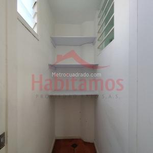 Apartamento de 2 alcobas en arriendo en Laureles, Medellín, 110 m² · foto 8 de 15