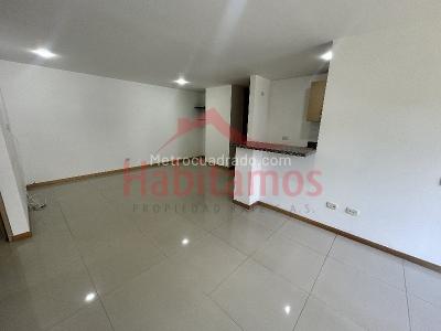 Apartamento de 3 alcobas en arriendo en El Poblado, Medellín, 75 m² · foto 4 de 16