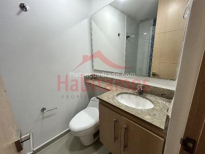 Apartamento de 3 alcobas en arriendo en El Poblado, Medellín, 75 m² · foto 14 de 16