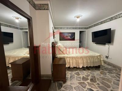 Apartamento de 3 alcobas en venta en Laureles, Medellín, 114 m² · foto 14 de 16