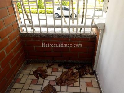 Apartamento de 2 alcobas en arriendo en Bolivariana, Medellín, 100 m² · foto 12 de 18