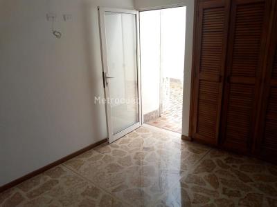 Apartamento de 2 alcobas en arriendo en Bolivariana, Medellín, 100 m² · foto 8 de 18