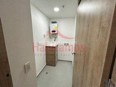 Apartamento de 3 alcobas en arriendo en La Florida, Medellín, 102 m² · foto 3 de 15