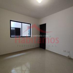 Casa de 4 alcobas en arriendo en Florida Nueva, Medellín, 220 m² · foto 9 de 20