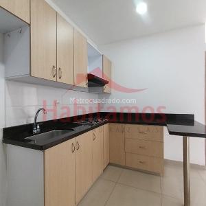 Apartaestudio en arriendo en La Navarra, Bello, 40 m² · foto 2 de 9
