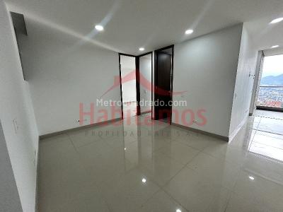 Apartamento de 2 alcobas en arriendo en Loma El Atravesado, Envigado, 90 m² · foto 2 de 14
