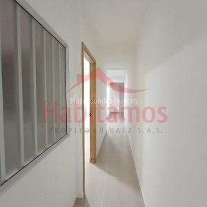 Apartamento de 2 alcobas en arriendo en San Martin De Porres, Medellín, 45 m² · foto 3 de 12