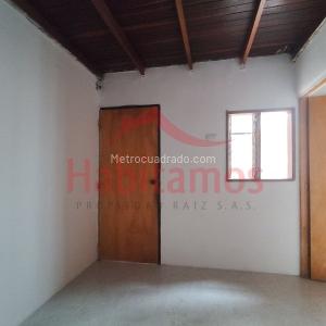 Casa de 5 alcobas en arriendo en Santa Monica, Medellín, 120 m² · foto 10 de 20
