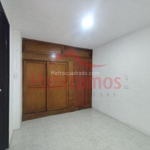 Casa de 5 alcobas en arriendo en Santa Monica, Medellín, 120 m² · foto 15 de 20