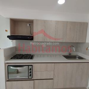 Apartamento de 3 alcobas en arriendo en Alto Del Medio, Rionegro, 56 m² · foto 2 de 15