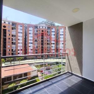 Apartamento de 2 alcobas en arriendo en La Castellana, Medellín, 78 m² · foto 5 de 20