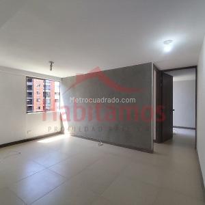 Apartamento de 2 alcobas en arriendo en La Castellana, Medellín, 78 m² · foto 8 de 20