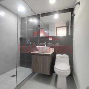 Apartamento de 2 alcobas en arriendo en La Castellana, Medellín, 78 m² · foto 17 de 20