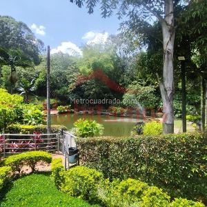 Apartamento de 2 alcobas en arriendo en La Castellana, Medellín, 78 m² · foto 19 de 20