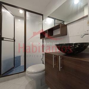 Apartaestudio en arriendo en Santa Teresita, Medellín, 33 m² · foto 3 de 9