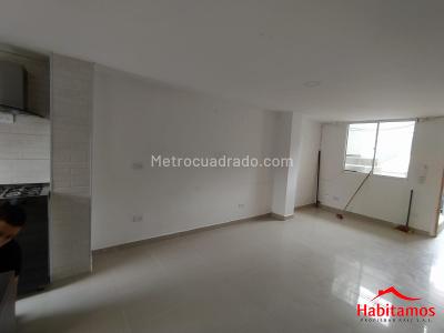 Apartamento de 3 alcobas en arriendo en La Gloria, Medellín, 84 m² · foto 4 de 8