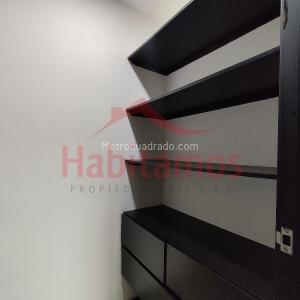 Apartamento de 2 alcobas en arriendo en Conquistadores, Medellín, 86 m² · foto 16 de 20