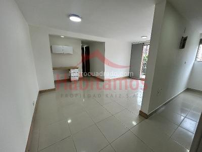 Apartamento de 3 alcobas en arriendo en Vereda Cañaveralejo, Sabaneta, 85 m² · foto 2 de 14