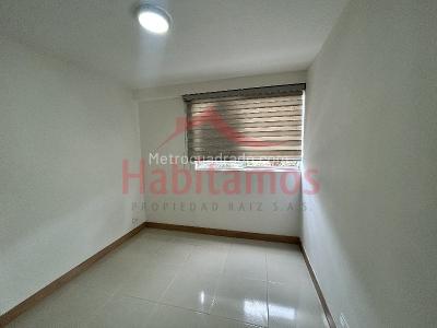 Apartamento de 3 alcobas en arriendo en Vereda Cañaveralejo, Sabaneta, 85 m² · foto 8 de 14