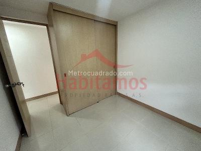 Apartamento de 3 alcobas en arriendo en Vereda Cañaveralejo, Sabaneta, 85 m² · foto 9 de 14