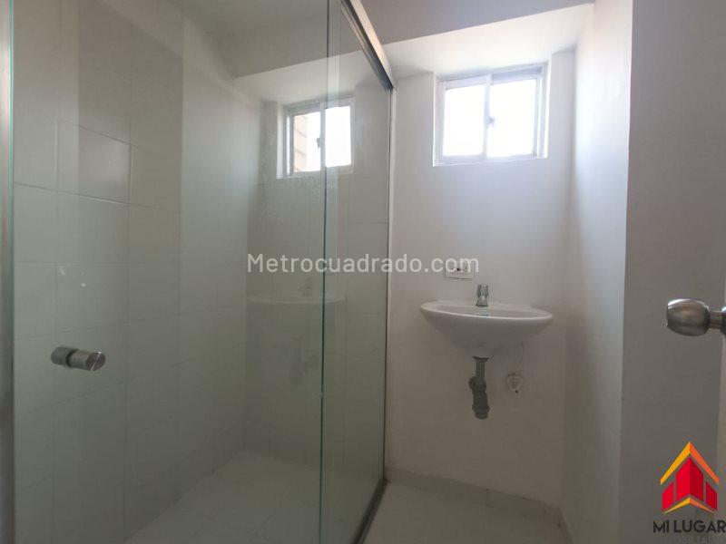 Apartamento Amplio de 1 Alcoba en Barrio Cristóbal - 7