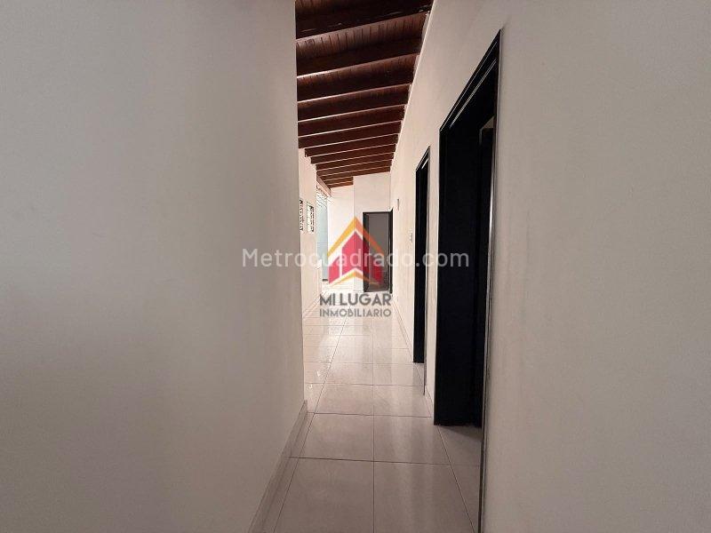 Casa – Medellín, Santa Fé, Guayabal - Más
