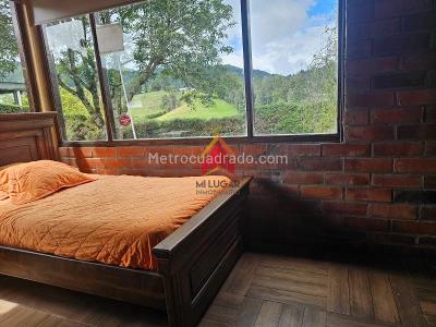 Casa de 4 alcobas en venta en El Escobero, Envigado, 1000 m² · foto 12 de 20