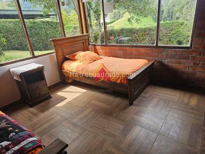 Casa de 4 alcobas en venta en El Escobero, Envigado, 1000 m² · foto 16 de 20
