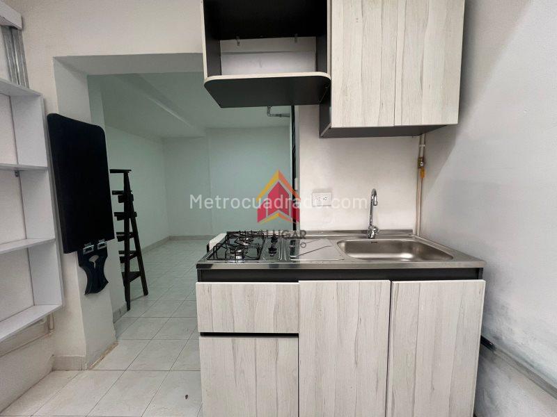 Estudio en Arriendo de 1 Alcoba en Buenos Aires, Miraflores
