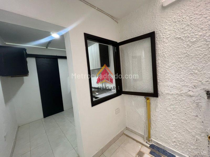 Estudio Tipo Apartaestudio Amoblado de 1 Alcoba en Buenos Aires, Miraflores (35 m²) - 5