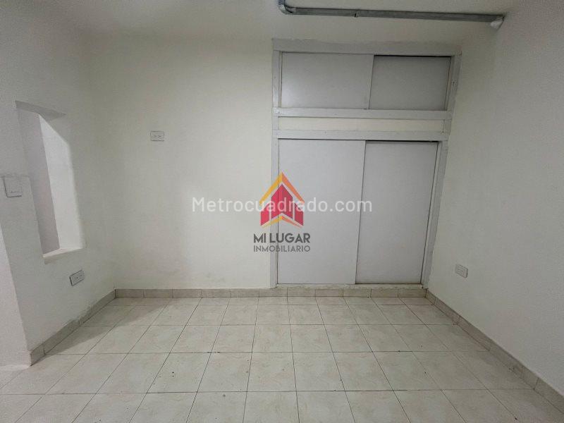 Estudio Tipo Apartaestudio Amoblado de 1 Alcoba en Buenos Aires, Miraflores (35 m²) - 8