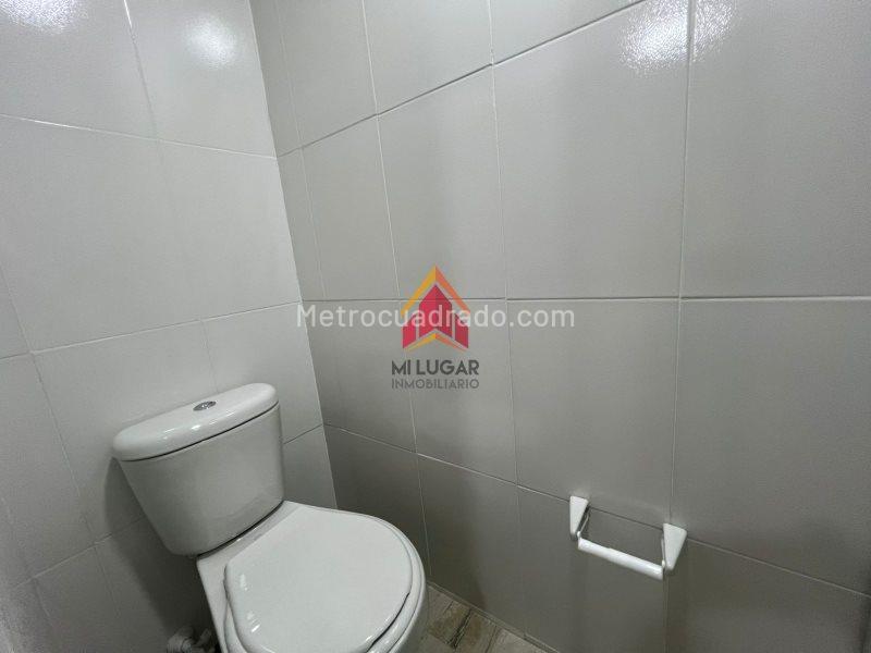 Estudio Tipo Apartaestudio Amoblado de 1 Alcoba en Buenos Aires, Miraflores (35 m²) - 9