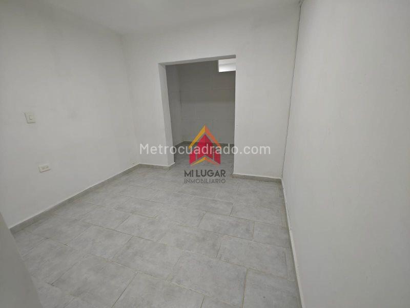 4BR House in Alcala (170 m²) - 4