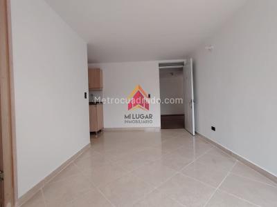 Apartaestudio en venta en Cristobal, Medellín, 40 m² · foto 3 de 12