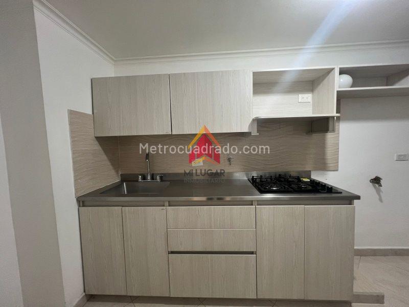 Apartamento en Arriendo, San Marcos, Envigado - 2