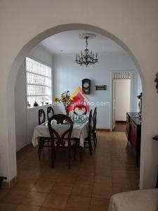 Casa de 5 alcobas en venta en Laureles, Medellín, 386 m² · foto 7 de 18