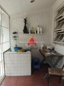 Casa de 5 alcobas en venta en Laureles, Medellín, 386 m² · foto 16 de 18