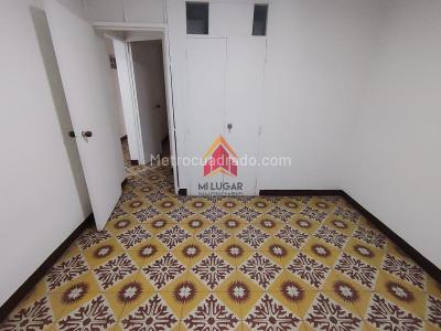 Casa de 5 alcobas en arriendo en Guaimaro, Envigado, 150 m² · foto 8 de 15