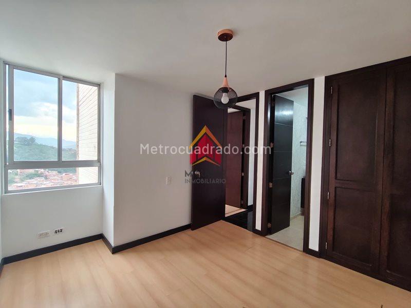 Comfortable 2BR Apartment in Belen AltaVista - 7