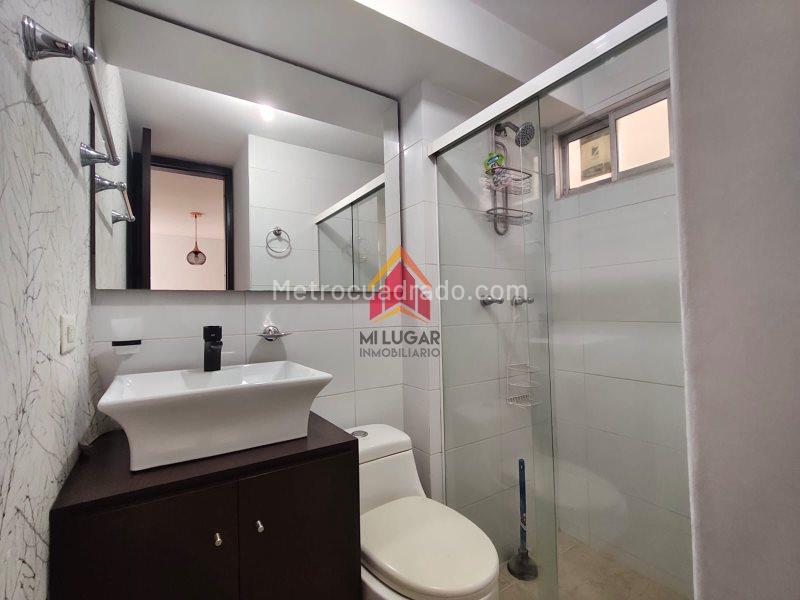 Comfortable 2BR Apartment in Belen AltaVista - 8