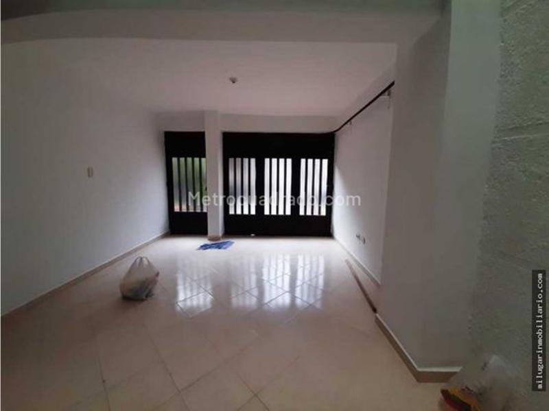 Casa en Arriendo, Las Flores, Envigado - 2