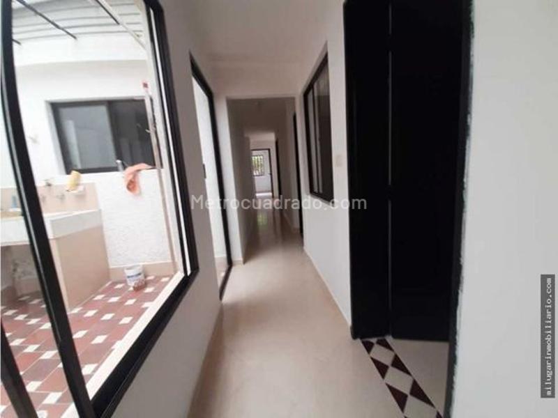 Casa en Arriendo, Las Flores, Envigado - 3