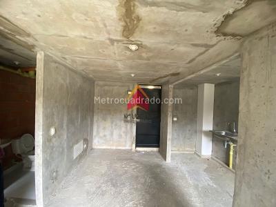Apartamento de 2 alcobas en venta en Rionegro, Rionegro, 49 m² · foto 3 de 14