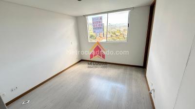 Apartamento en arriendo en La Abadia, Envigado · foto 4 de 11