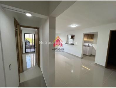 Apartamento en venta en El Poblado, Medellín · foto 2 de 15