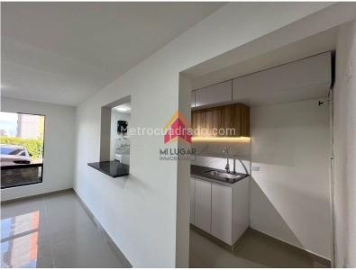 Apartamento en venta en El Poblado, Medellín · foto 4 de 15