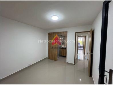 Apartamento en venta en El Poblado, Medellín · foto 8 de 15