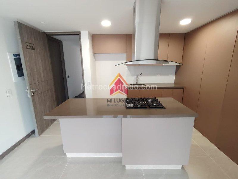 2BR Apartment in Zuñiga (80 m²) - 3